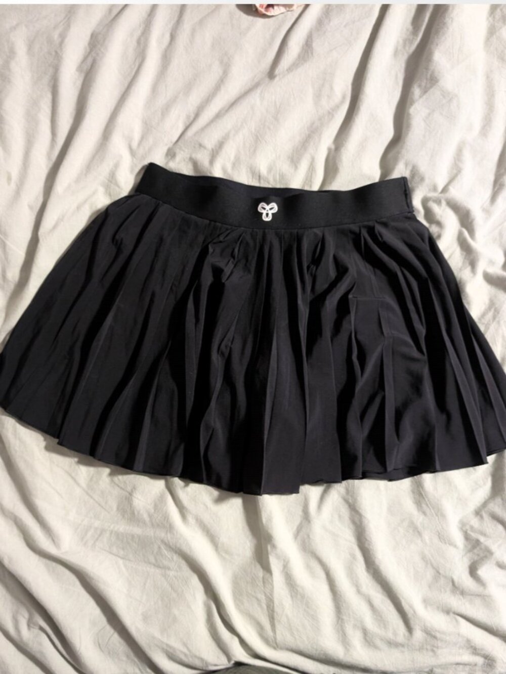 Aritzia Tna action skort skirt large